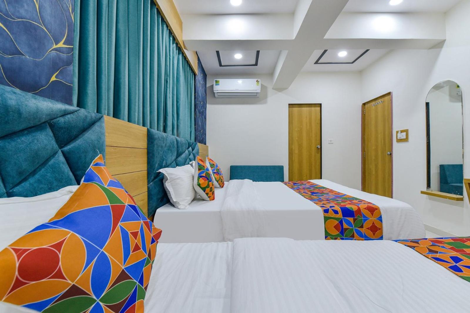 Hotel Green Tree Ahmedabad Eksteriør bilde